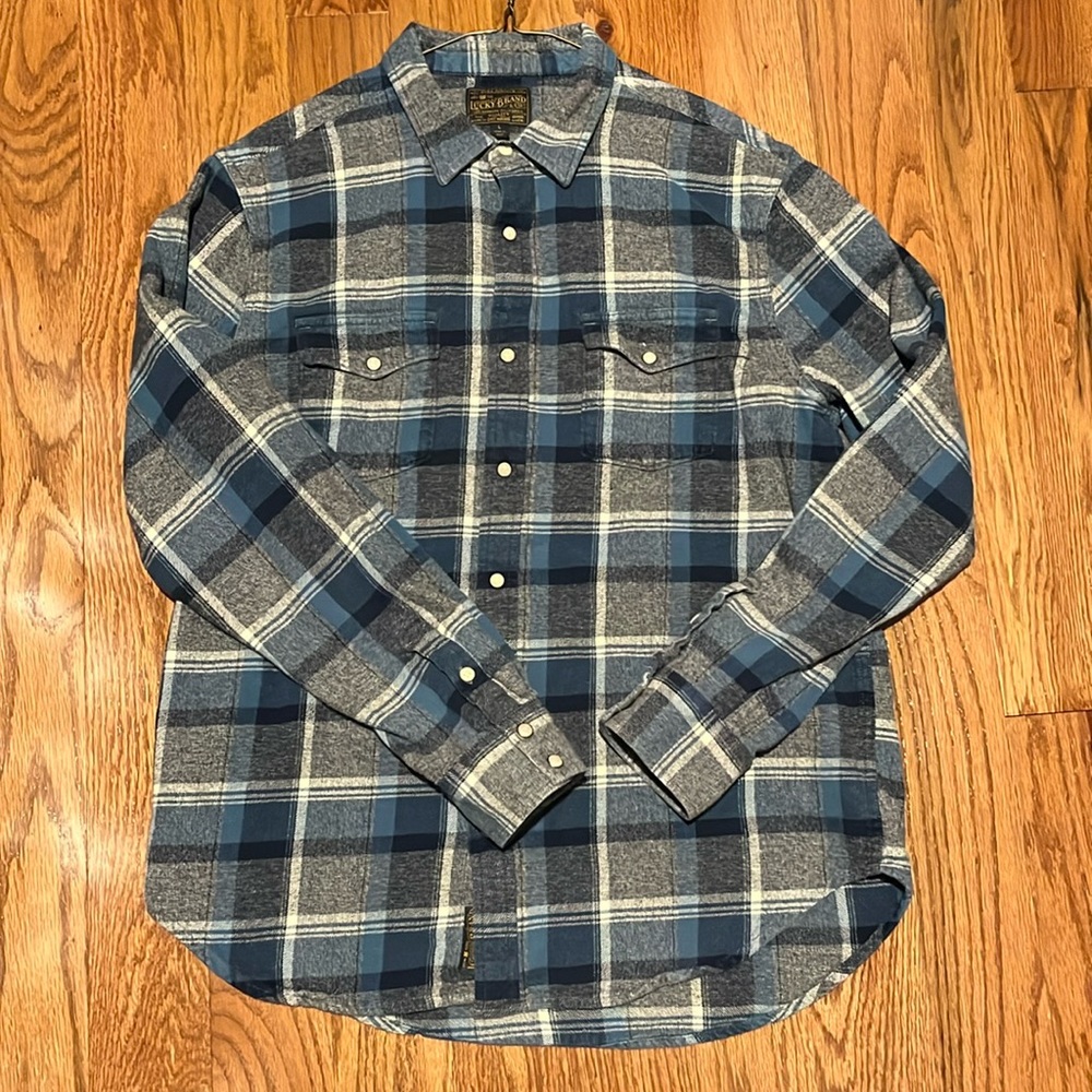 Men’s Flannel Button Down Shirt
